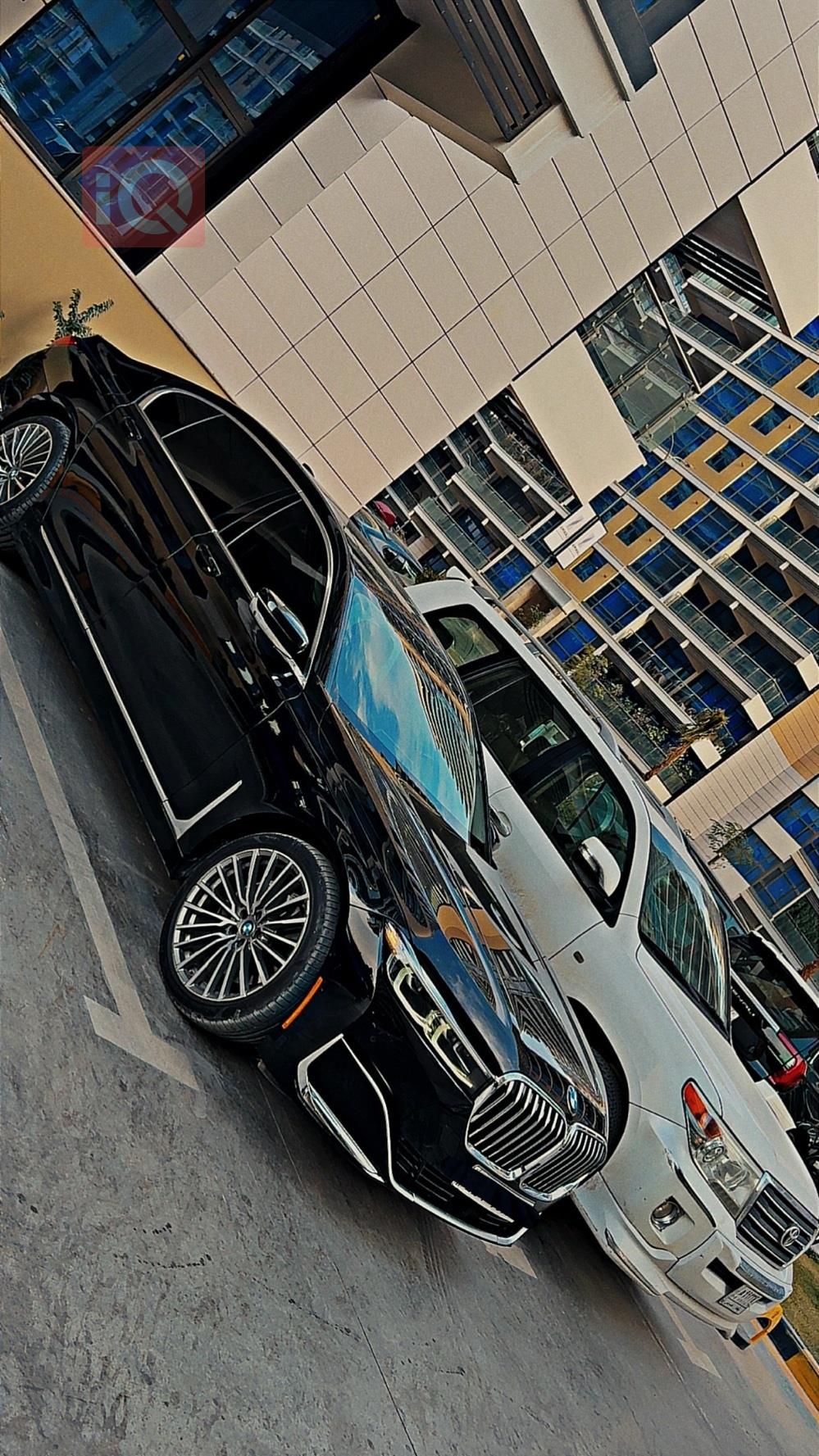 بي ام دبليو الفئة 7